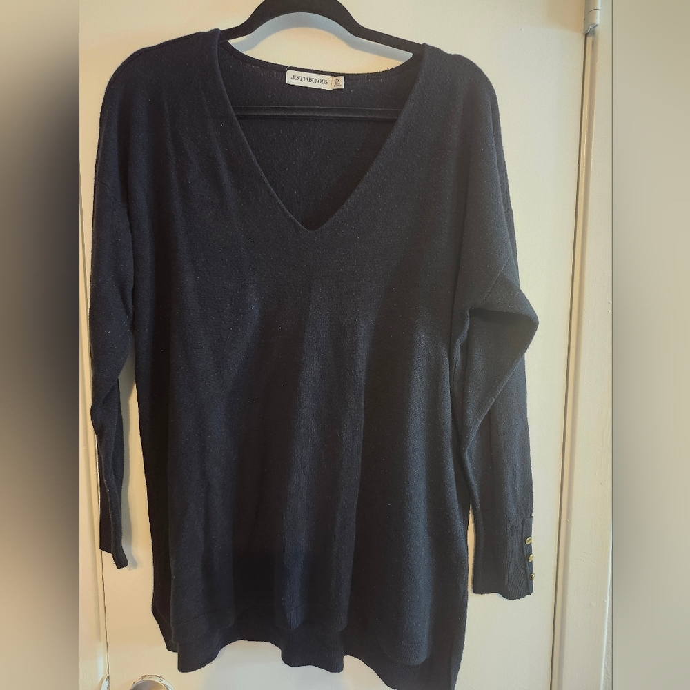JustFaboulous Black V-Neck Sweater